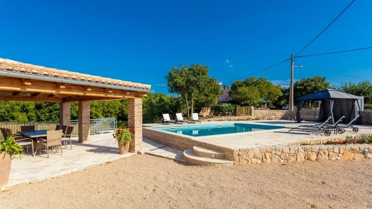Villa Lusa Bajcici Croatia