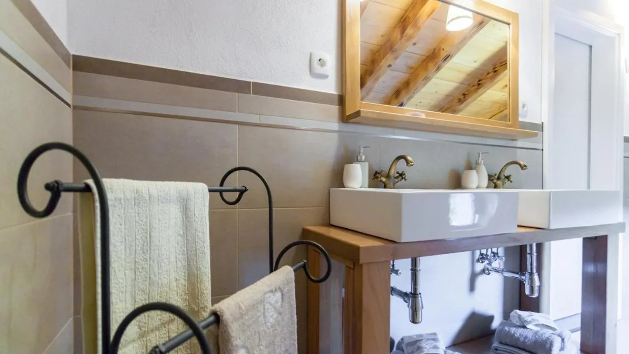 Villa Lusa Bajcici Guest house