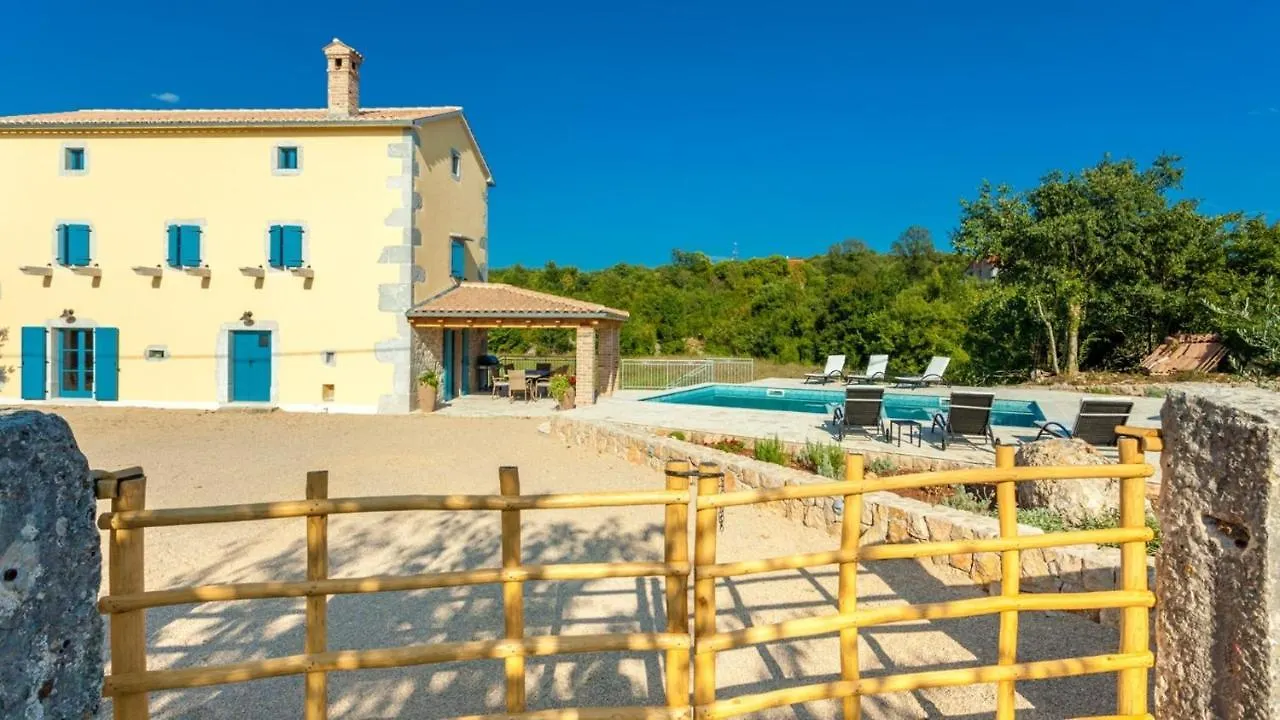 Villa Lusa Bajcici